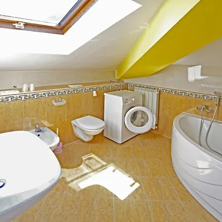 Du 7 Apartament